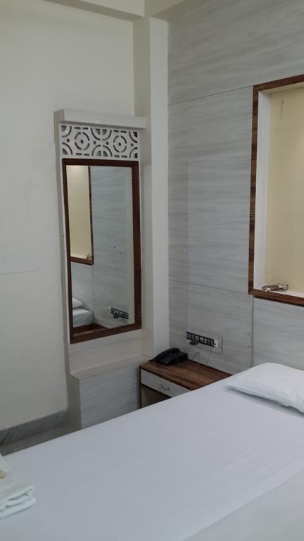 Hotel Rupasi Bangla Kalkuta Pokój zdjęcie